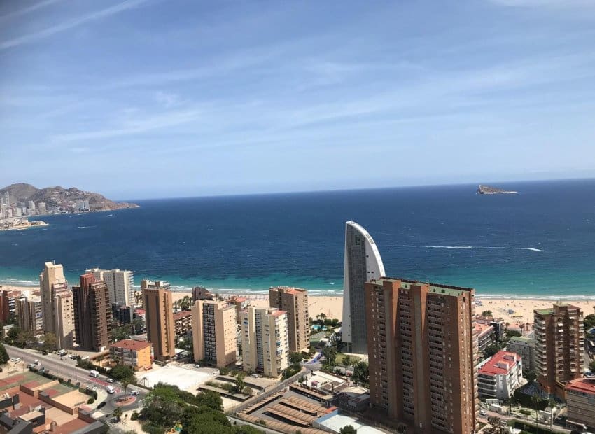 Apartamento Playa de 3 habitaciones en Benidorm en venta con piscina garaje - 790.000 € (Ref: 9669251)