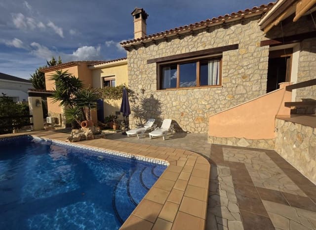 3 sypialnia Willa na sprzedaż w Escandinavia - Cautivador, Alfaz del Pi / L'Alfàs del Pi z basenem garażem - 1 300 000 € (Ref: 9720494)