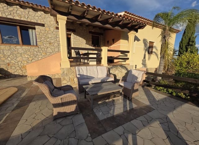 3 sypialnia Willa na sprzedaż w Escandinavia - Cautivador, Alfaz del Pi / L'Alfàs del Pi z basenem garażem - 1 300 000 € (Ref: 9720494)