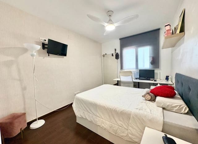 3 soveværelse Lejlighed til salg i Dénia - € 260.000 (Ref: 9782176)