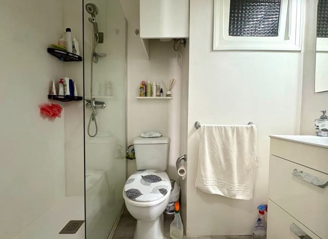 3 bedroom Beach Apartment for sale in Las Marinas / Les Marines, Dénia with garage - € 179,000 (Ref: 9793688)