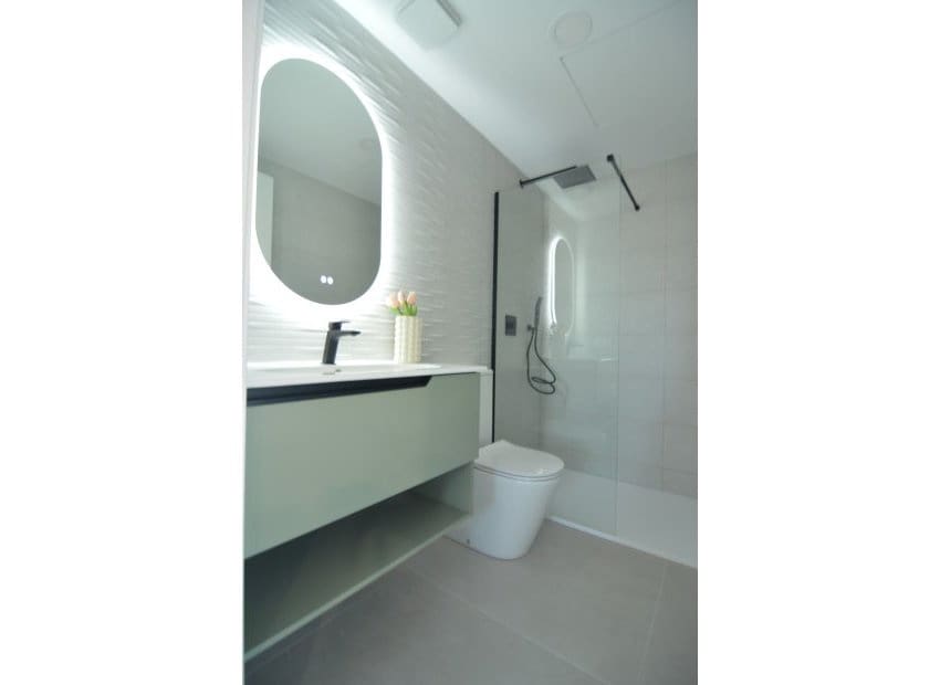 Apartamento de 2 habitaciones en La Villajoyosa / Vila Joiosa en venta con piscina - 349.000 € (Ref: 9807205)