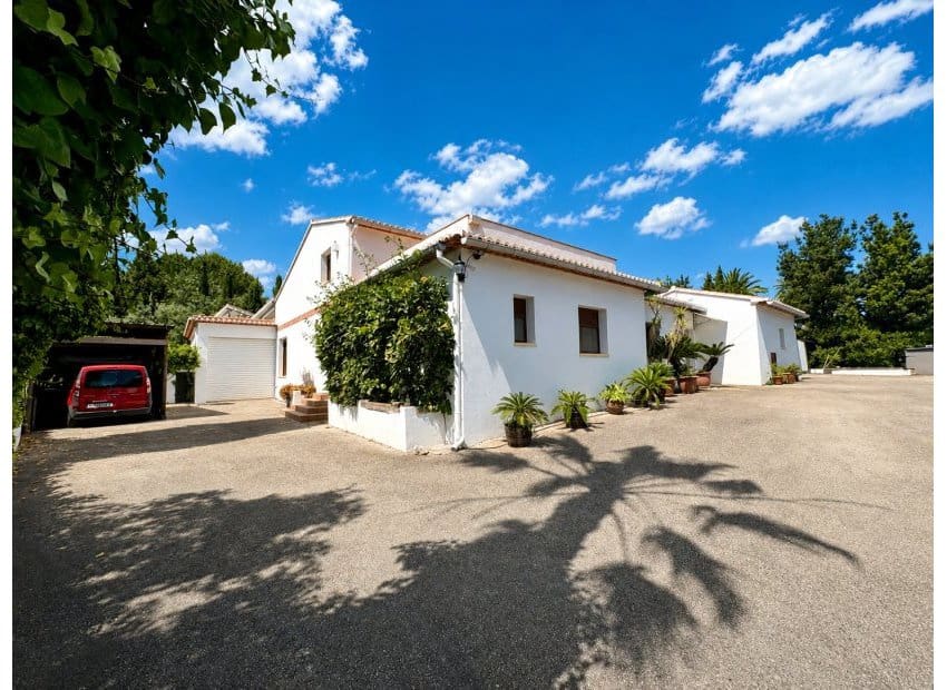 5 camera da letto Villa in vendita in Pedreguer con piscina - 1.150.000 € (Rif: 9816421)