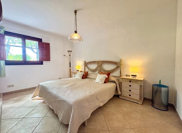 3 quarto Moradia para venda em Pedreguer com garagem - 600 000 € (Ref: 9824077)