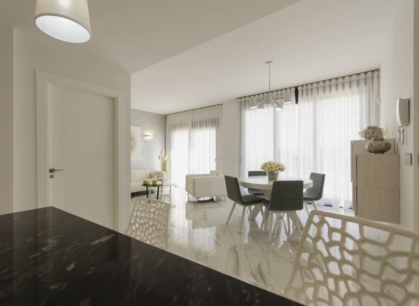 3 soveværelse Villa til salg i San Miguel de Salinas med swimmingpool - € 630.000 (Ref: 9834845)