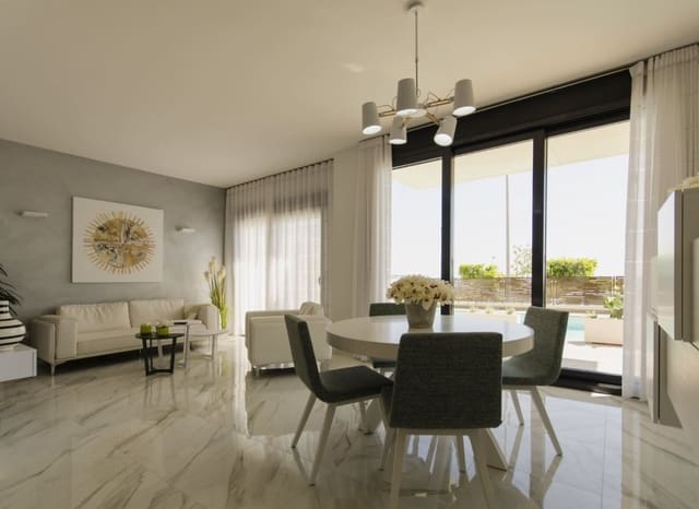 3 soveværelse Villa til salg i San Miguel de Salinas med swimmingpool - € 630.000 (Ref: 9834845)