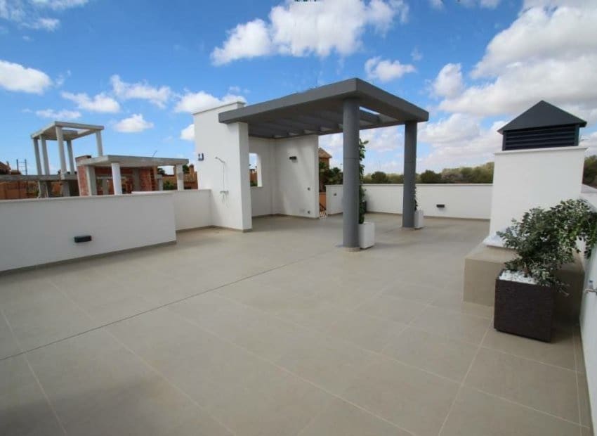 3 soveværelse Villa til salg i San Miguel de Salinas med swimmingpool - € 630.000 (Ref: 9834845)