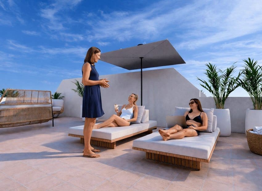 2 bedroom Apartment for sale in Los Alcazares with pool garage - € 278,900 (Ref: 9834848)