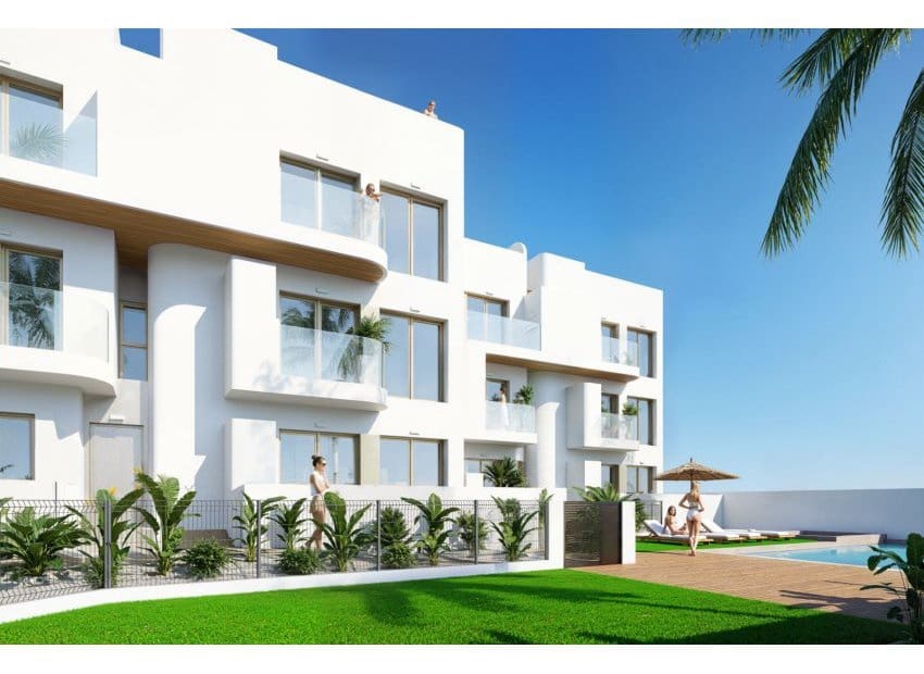 2 chambre Appartement à vendre à Los Alcazares avec piscine - 299 900 € (Ref: 9834854)