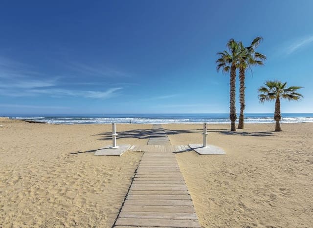 2 soverom Leilighet til salgs i La Mata, Torrevieja med svømmebasseng garasje - € 295 000 (Ref: 9834858)