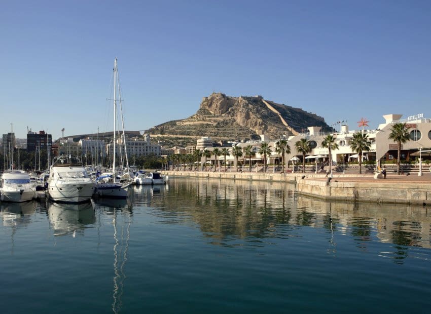 2 soverom Leilighet til salgs i La Mata med svømmebasseng garasje - € 295 000 (Ref: 9834858)