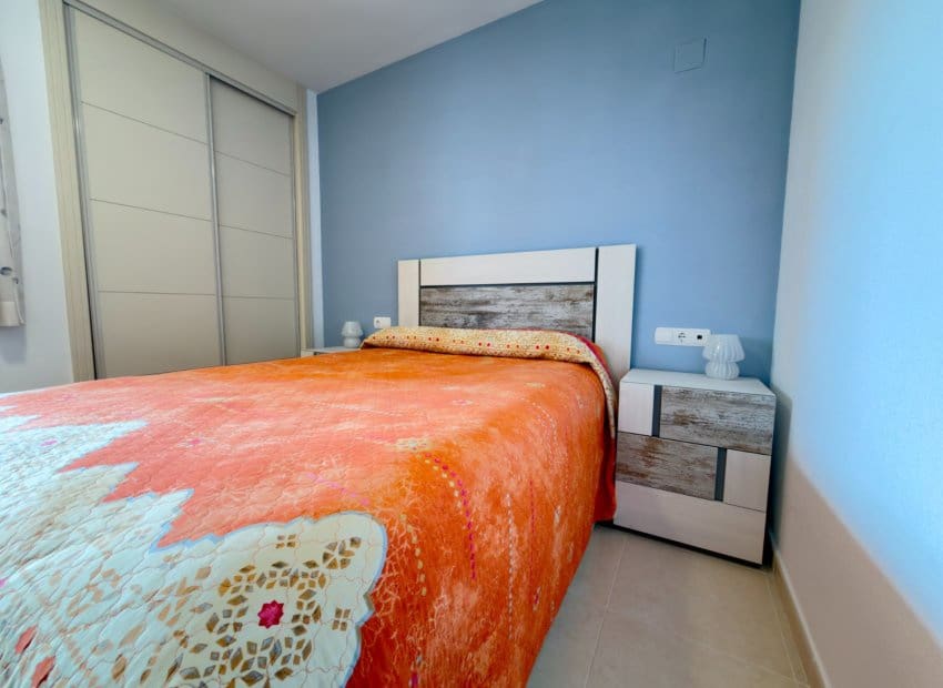 1 soverom Strandleiligheter til salgs i Calpe / Calp med svømmebasseng - € 235 000 (Ref: 9847750)