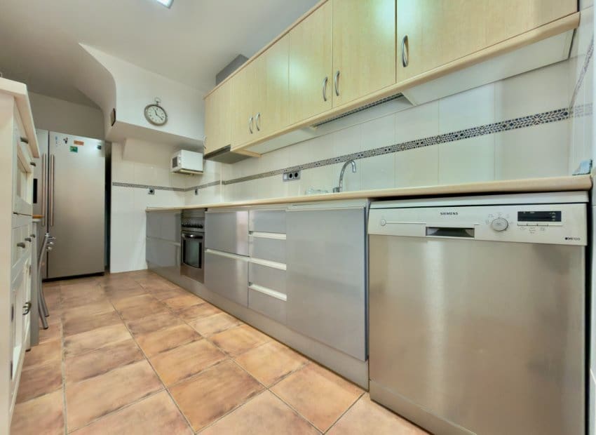 4 camera da letto Casa in vendita in Pilar de la Horadada con garage - 450.000 € (Rif: 9847887)