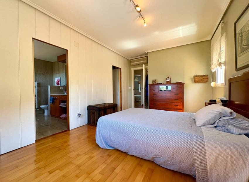 5 camera da letto Villa in vendita in Denia con piscina garage - 956.000 € (Rif: 9879803)