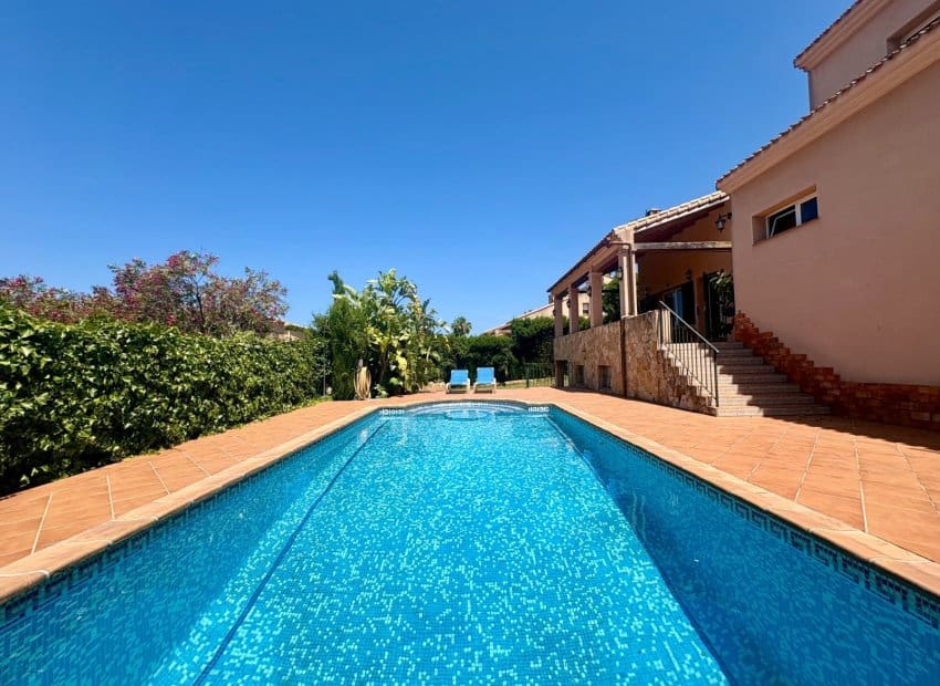 5 camera da letto Villa in vendita in Denia con piscina garage - 956.000 € (Rif: 9879803)