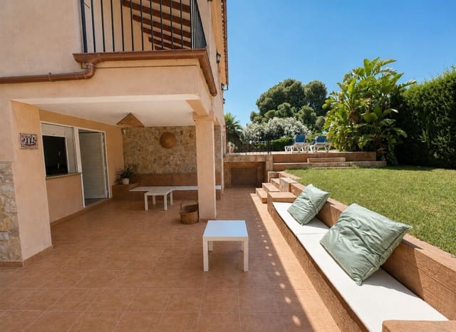 5 sypialnia Willa na sprzedaż w El Montgó, Dénia z basenem garażem - 956 000 € (Ref: 9879803)