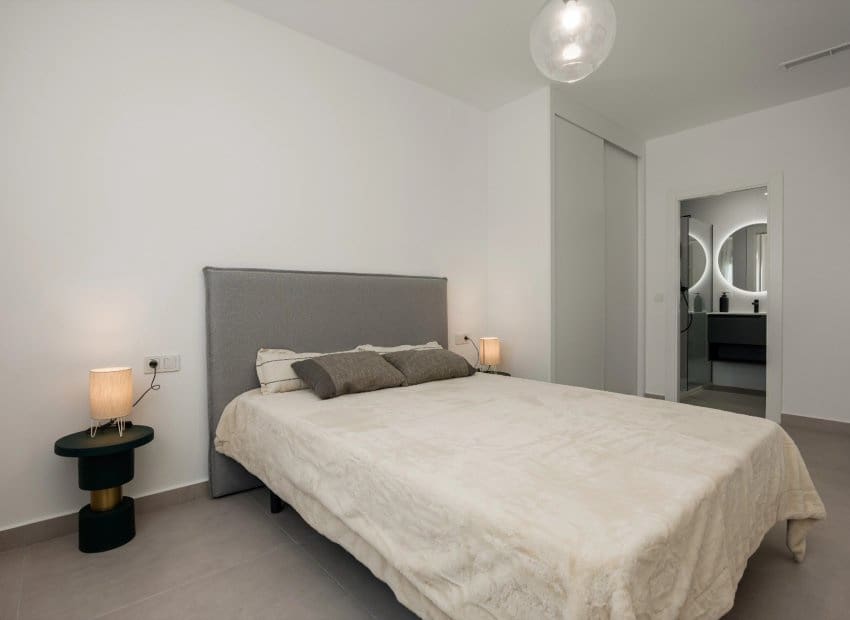2 makuuhuone Ranta-asunto myytävänä paikassa La Villajoyosa / Vila Joiosa - 275 000 € (Ref: 9905285)