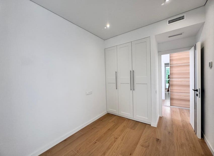 3 soveværelse Villa til salg i La Nucia med swimmingpool - € 530.000 (Ref: 9944944)