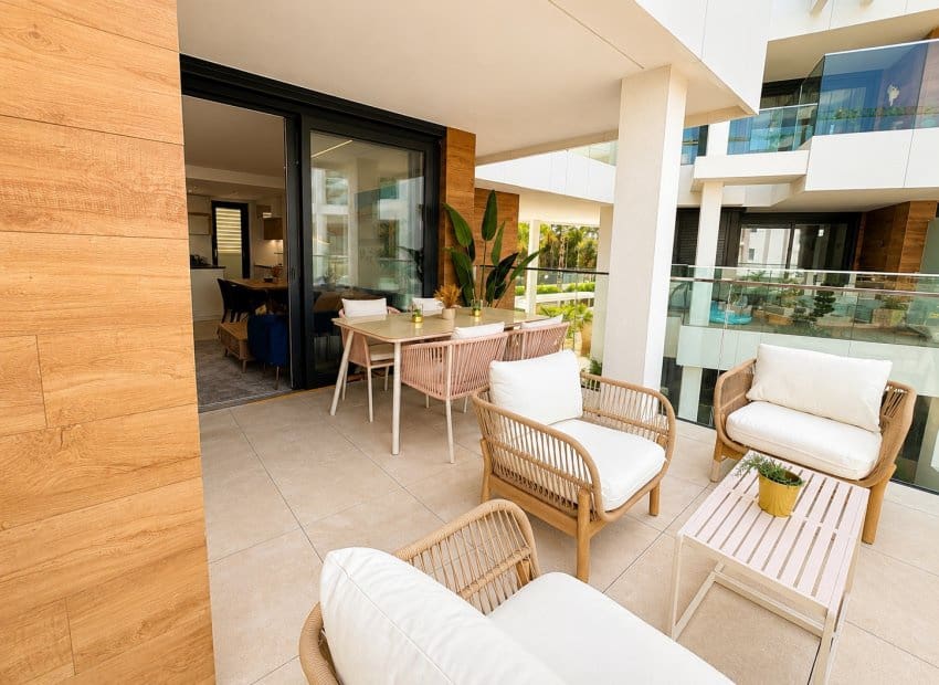 3 soveværelse Strandlejlighed til salg i Denia med swimmingpool garage - € 575.000 (Ref: 9946358)