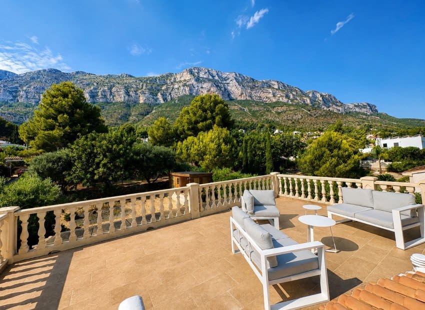 4 sypialnia Willa na sprzedaż w Denia z basenem - 895 000 € (Ref: 9953122)