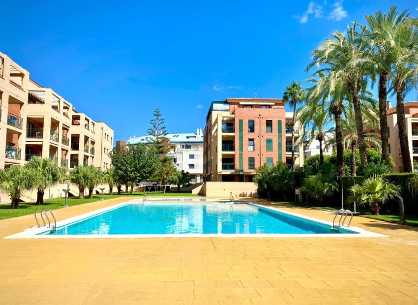 2 sypialnia Apartament przy plaży na sprzedaż w Denia z basenem - 449 500 € (Ref: 9968980)