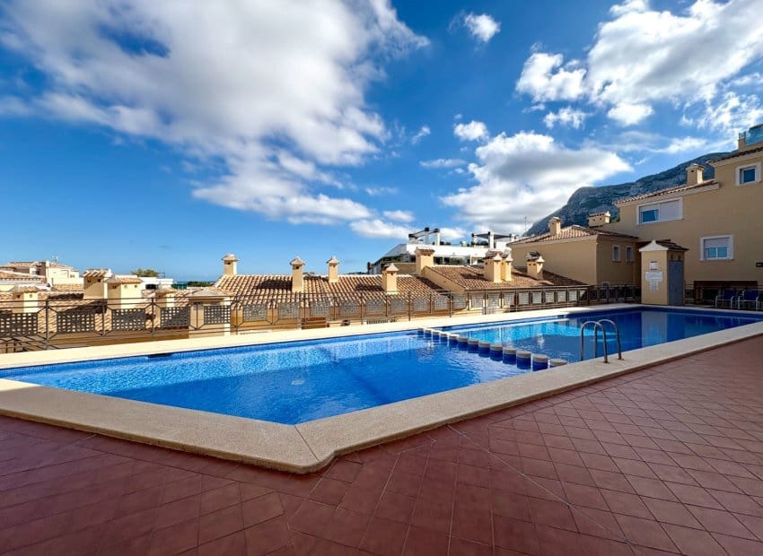 2 quarto Penthouse para venda em Denia com piscina garagem - 295 000 € (Ref: 9969041)
