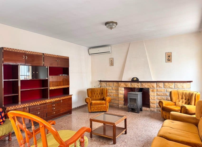 4 quarto Casa em Banda para venda em La Nucia com garagem - 477 000 € (Ref: 9969042)