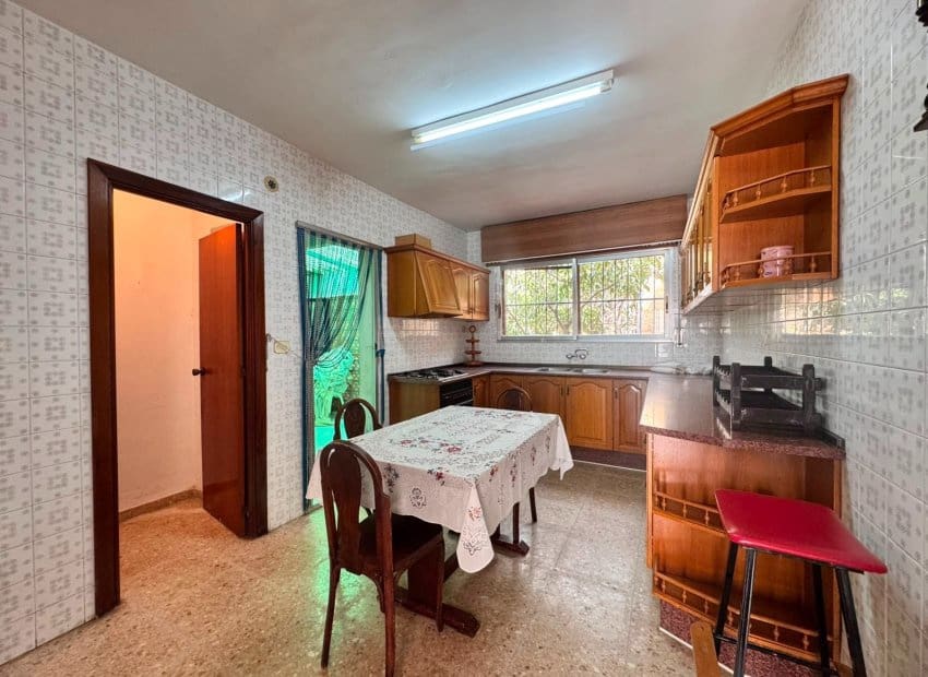 4 quarto Casa em Banda para venda em La Nucia com garagem - 477 000 € (Ref: 9969042)
