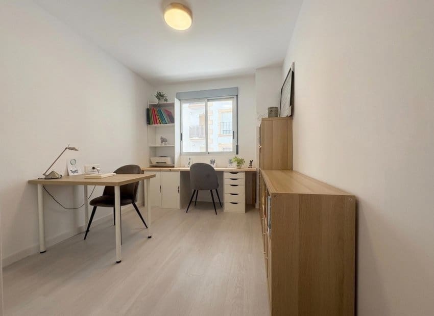 3 slaapkamer Appartement te koop in Denia met zwembad garage - € 367.000 (Ref: 9969043)