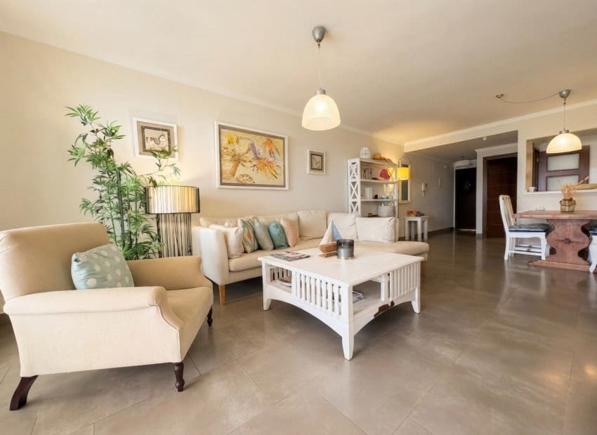 2 bedroom Beach Apartment for sale in Denia with pool garage - € 575,000 (Ref: 9976023)