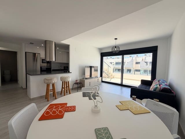 2 makuuhuone Kattohuoneisto myytävänä paikassa Los Dolses, Orihuela mukana uima-altaan - 329 000 € (Ref: 10020941)