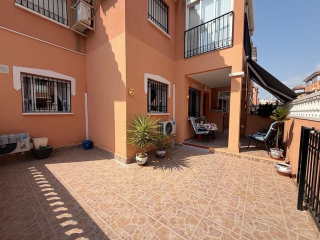 2 bedroom Bungalow for sale in Playa Flamenca, Orihuela with pool - € 159,900 (Ref: 10022488)