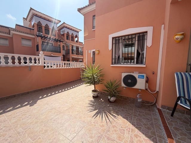 2 bedroom Bungalow for sale in Playa Flamenca, Orihuela with pool - € 159,900 (Ref: 10022488)