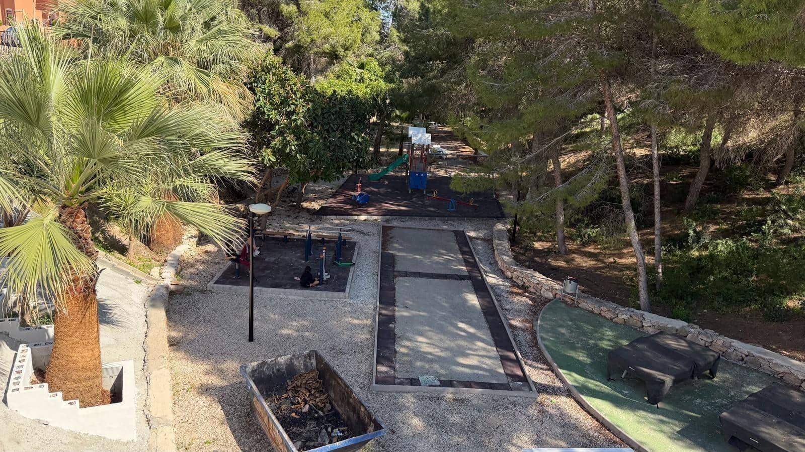 2 bedroom Bungalow for sale in Playa Flamenca with pool - € 159,900 (Ref: 10022488)