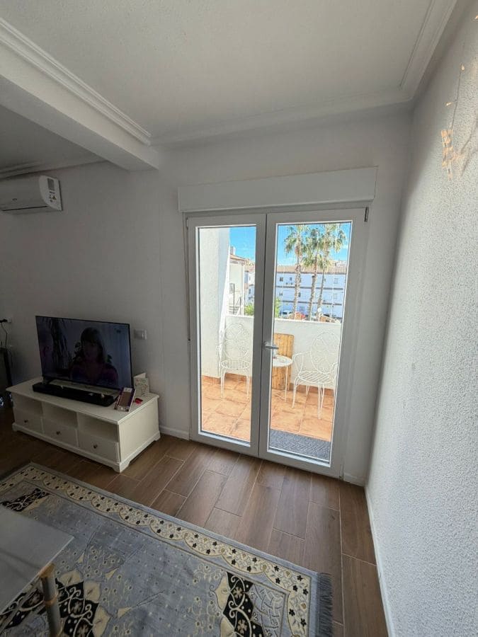 2 quarto Apartamento para venda em Punta Prima - 179 000 € (Ref: 10028890)