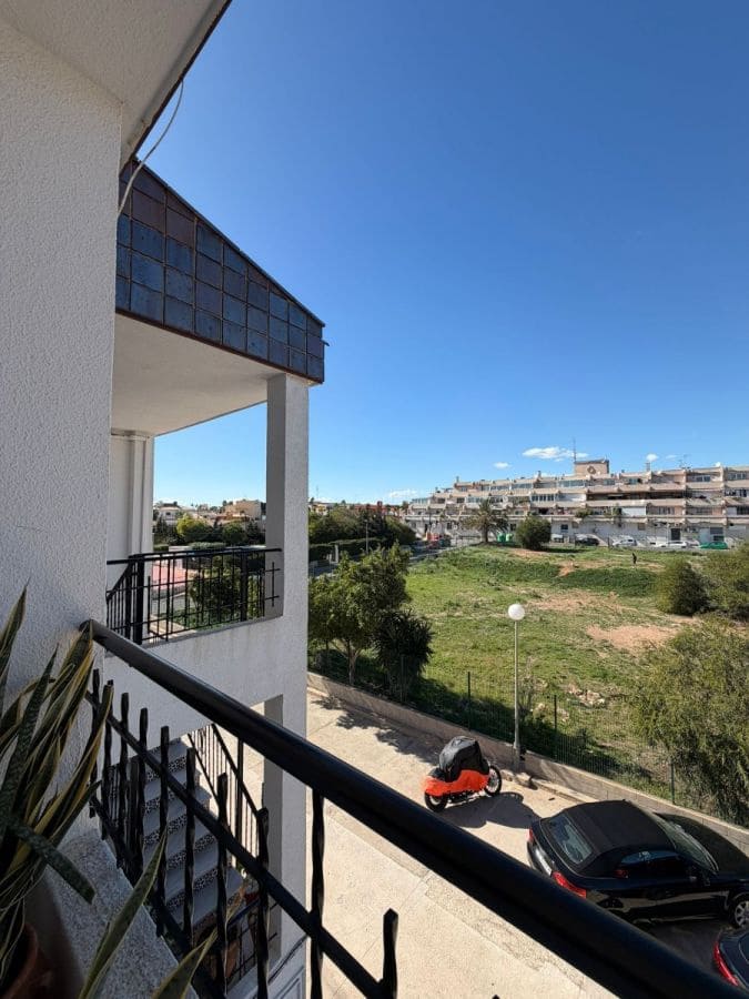 2 quarto Apartamento para venda em Punta Prima - 179 000 € (Ref: 10028890)