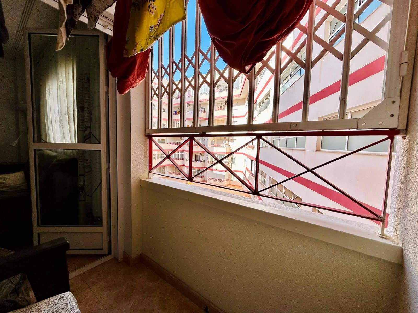2 chambre Appartement à vendre à Torrevieja avec piscine - 128 000 € (Ref: 10035389)