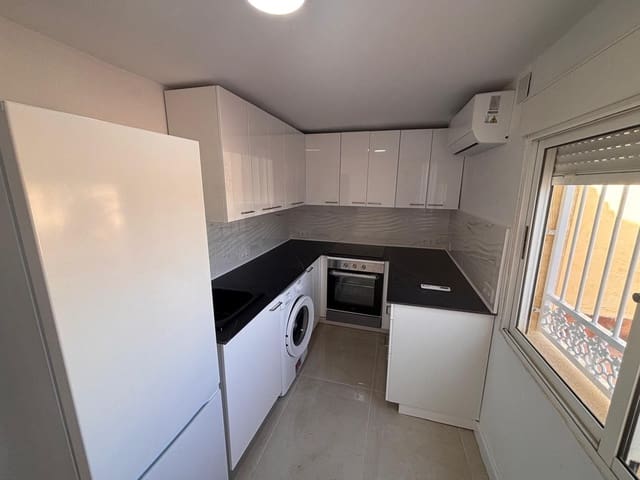 Bungalow de 2 habitaciones en El Chaparral - La Siesta - La Torreta, Torrevieja en venta - 139.995 € (Ref: 10050308)