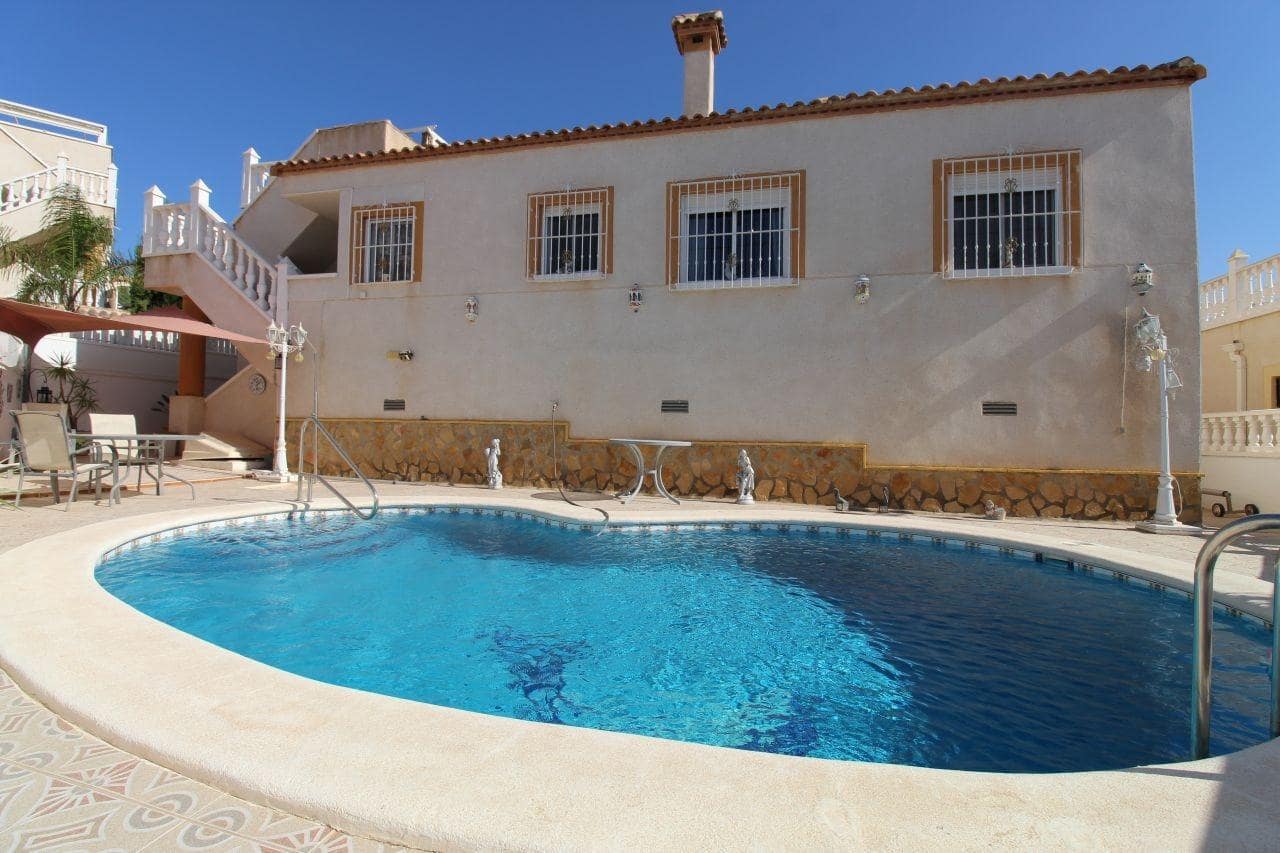 3 sypialnia Willa na sprzedaż w San Miguel de Salinas z basenem garażem - 299 900 € (Ref: 10059076)