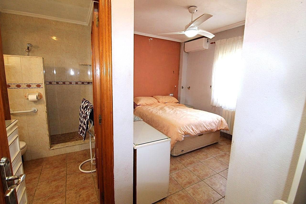 3 sypialnia Willa na sprzedaż w San Miguel de Salinas z basenem garażem - 299 900 € (Ref: 10059076)