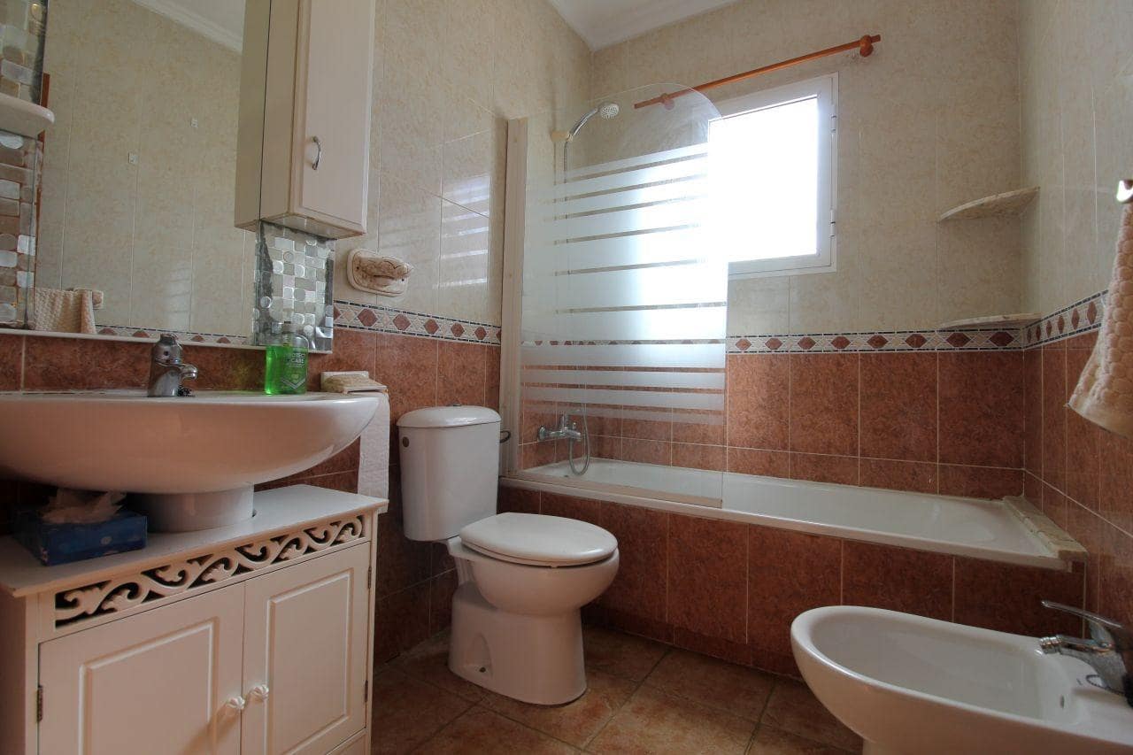 3 sypialnia Willa na sprzedaż w San Miguel de Salinas z basenem garażem - 299 900 € (Ref: 10059076)