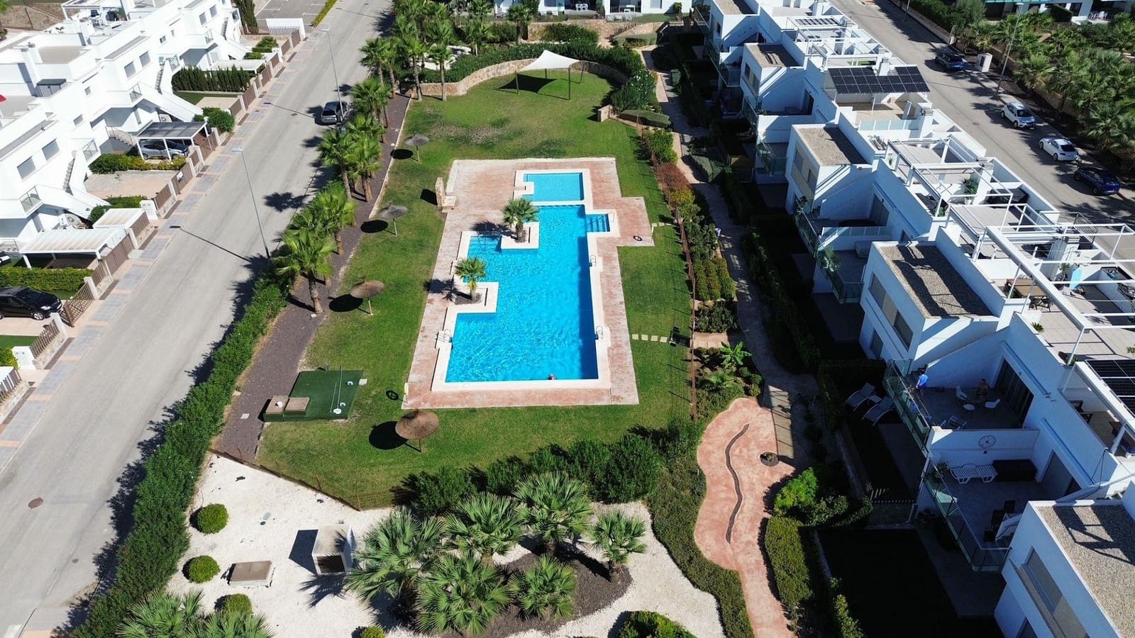 2 soveværelse Lejlighed til salg i Orihuela med swimmingpool - € 259.950 (Ref: 10081240)