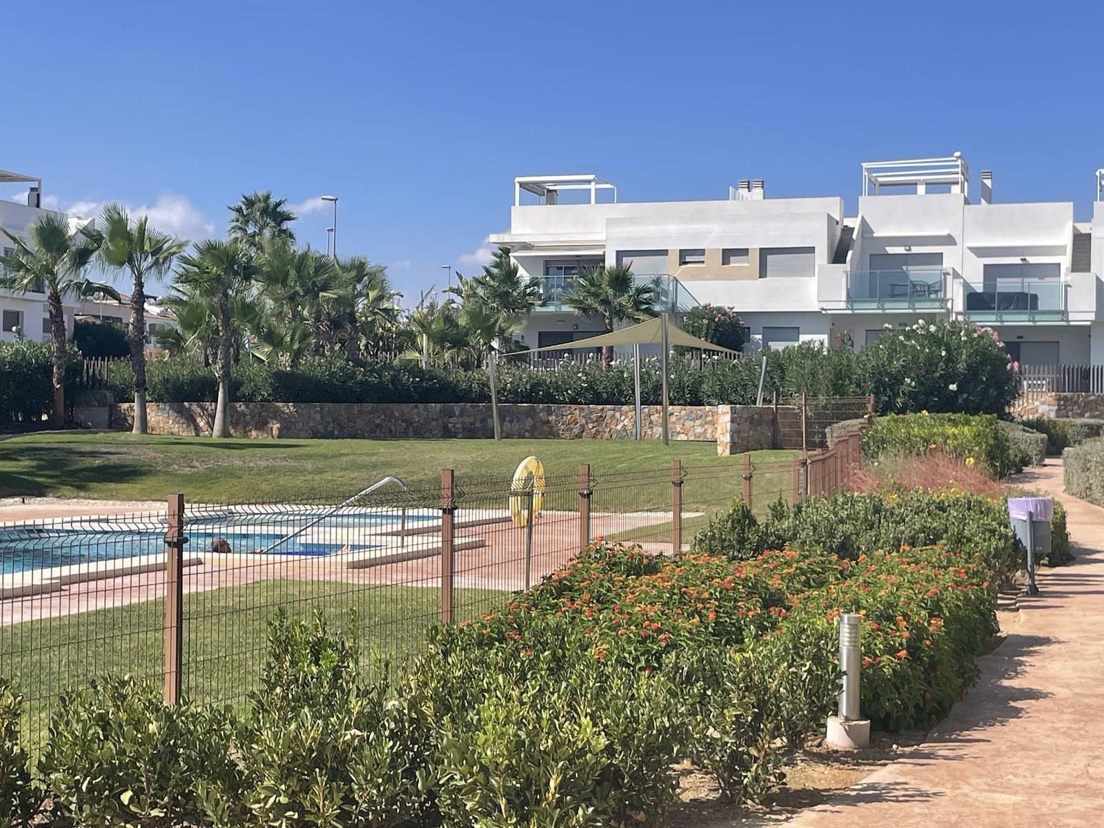 2 soveværelse Lejlighed til salg i Orihuela med swimmingpool - € 259.950 (Ref: 10081240)