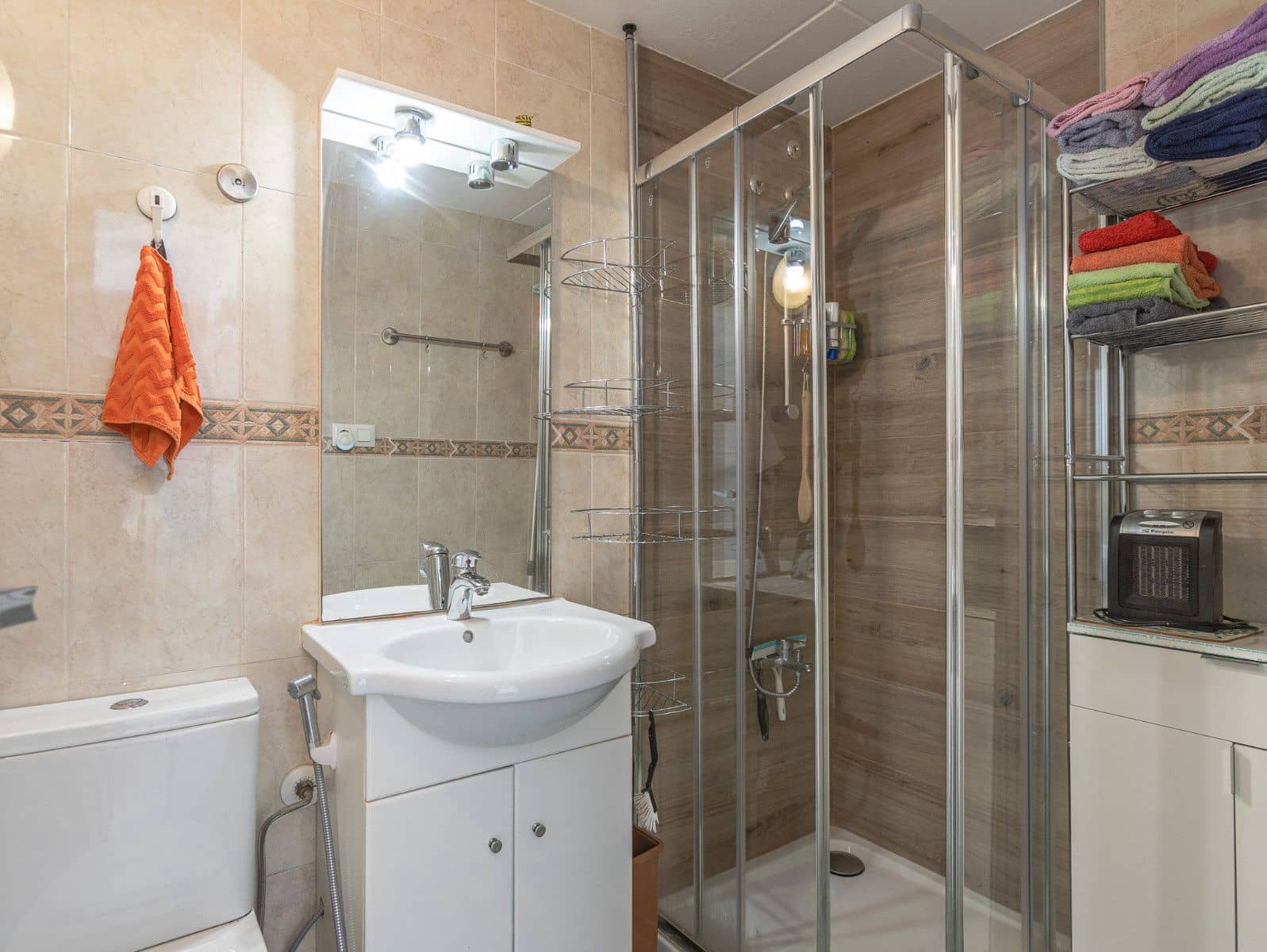 1 sypialnia Bungalow na sprzedaż w Torrevieja z basenem - 117 000 € (Ref: 10086143)