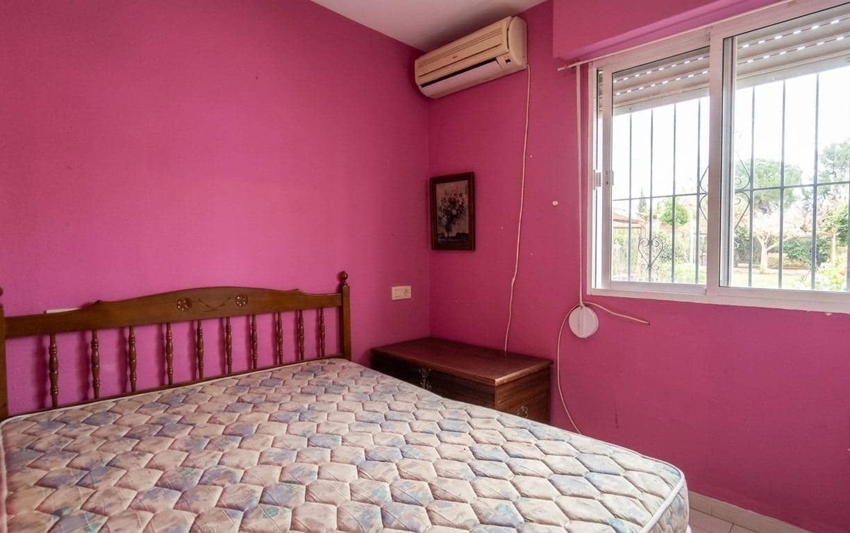 2 quarto Bungalow para venda em Los Balcones com piscina - 130 000 € (Ref: 10100452)
