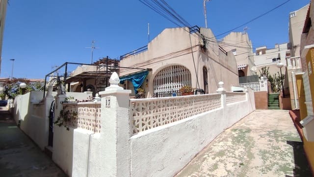 2 quarto Bungalow para venda em Los Balcones com piscina - 130 000 € (Ref: 10100452)