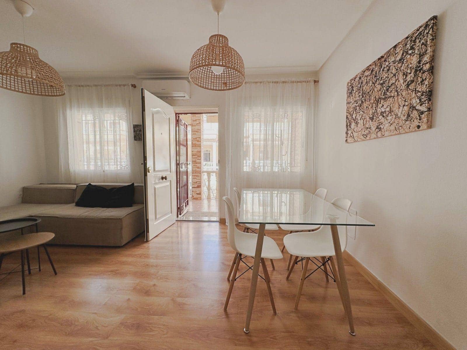 3 makuuhuone Rivitalo myytävänä paikassa La Zenia mukana uima-altaan - 263 900 € (Ref: 10133408)