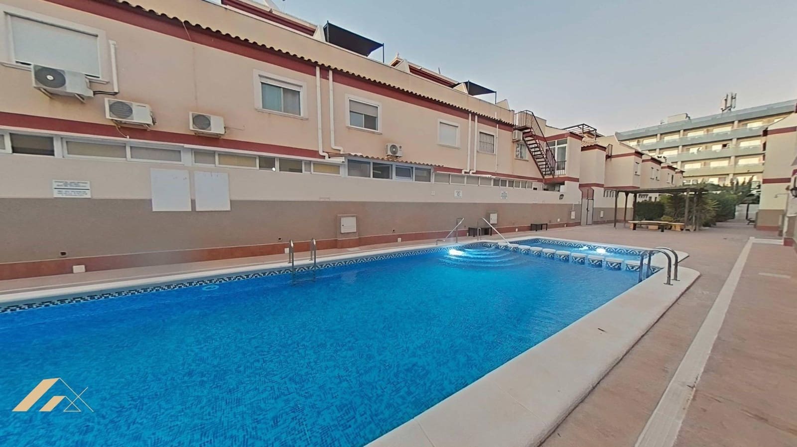 3 soveværelse Rækkehus til salg i San Pedro del Pinatar med swimmingpool - € 205.000 (Ref: 10136077)