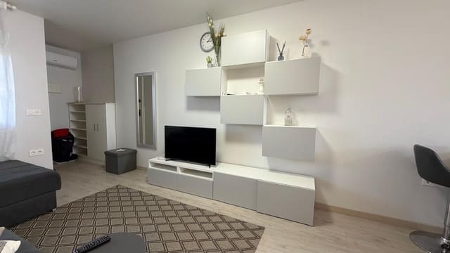 2 quarto Bungalow para venda em Los Altos com piscina garagem - 229 900 € (Ref: 10136079)