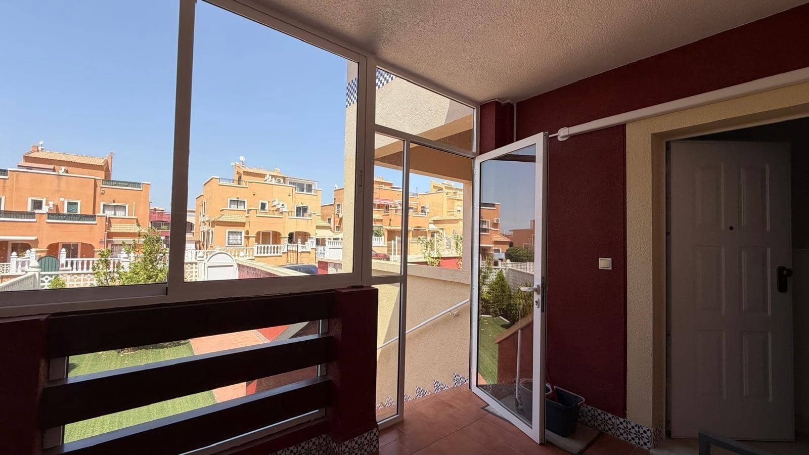 2 quarto Bungalow para venda em Los Altos com piscina garagem - 229 900 € (Ref: 10136079)